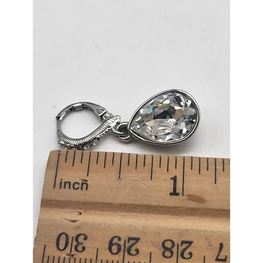 VTG Givenchy Estate Dangle Teardrop Crystal Silver Tone Clip On Earrings - Picture 6 of 6
